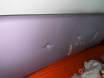 LETTO DA MATRIMONIO CON TESTIERA GRAFFIATA