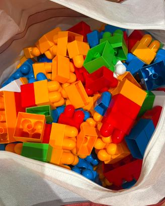 600 giochi lego