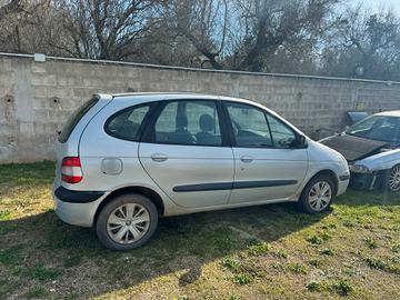RICAMBI AUTO RENAULT SCENIC 2003 GRIGIA
