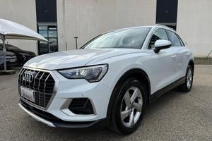 AUDI Q3 35 TDI S tronic Business Advanced NAVI -