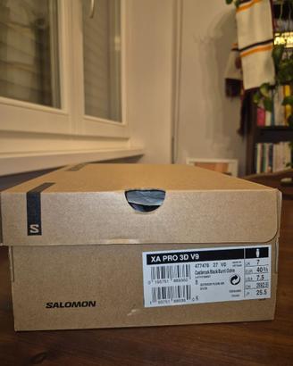 Salomon XA PRO 3D V9
