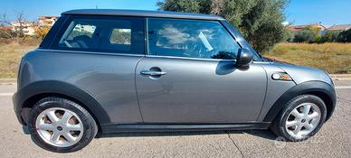 MINI COOPER MODELLO RAY 1,4 BENZINA X NEOPATENTATI