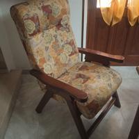 Poltrona reclinabile in legno