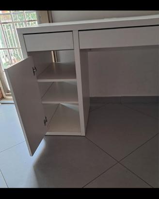 Scrittoio ikea