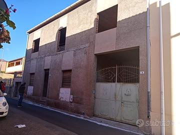 Casa ad Assemini via campidano