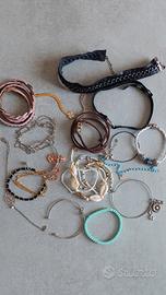 Bracciali e collane