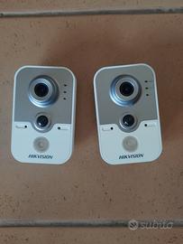 2 Telecamere IP Hikvision Cube 4MP H264