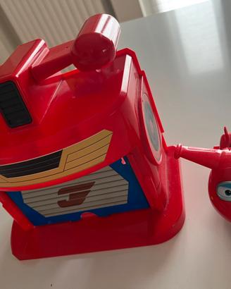 Hangar super wings jett