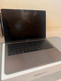 Macbook pro 13.3”