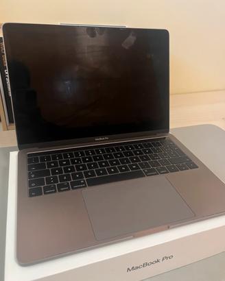 Macbook pro 13.3”