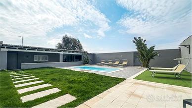 Splendida villa con piscina