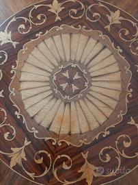 Tavolo rotondo  legno intarsiato