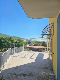 Campagna (Quadrivio) - 185 m² 6 locali + terrazzo