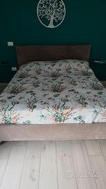 Letto matrimoniale con contenitore e materasso