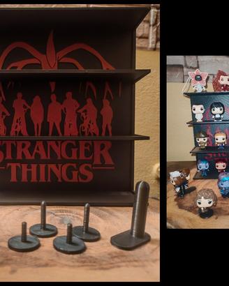 Espositore Stranger Things + supporti + omaggio