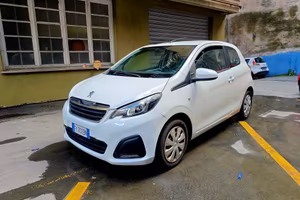 PEUGEOT 108 VTi 72 3 porte Allure TOP!