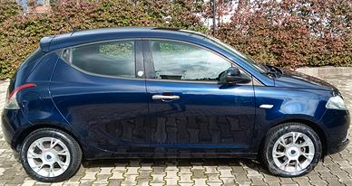 Lancia Y Opening Edition 