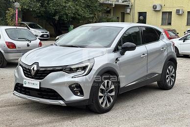 RENAULT Captur Plug-in Hybrid E-Tech 160 CV Intens