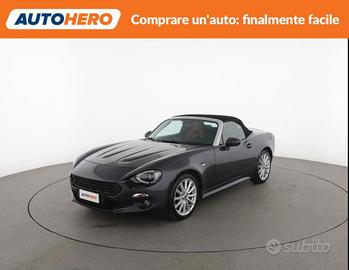 FIAT 124 Spider UC00236