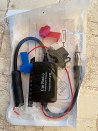 Amplificatore dí antenna per auto