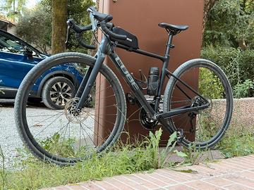 Bici Gravel Cube Nuroad Pro taglia XS