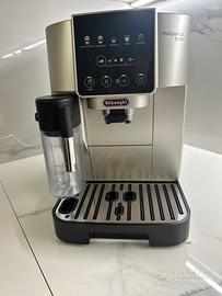 Macchina x caffè  COME NUOVA