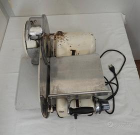 Affettatrice elettrica Berkel molto rara