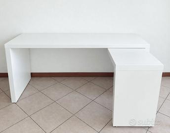 Scrivania bianca modello MALM con piano estraibile