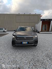 Volkswagen Touareg 3.0 V6 TDI SCR Elegance