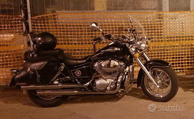 Honda Shadow VT 750C 3500