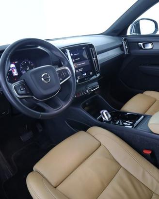 VOLVO XC40 XC40 B4 AWD Geartronic Inscription