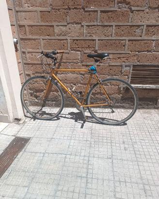 EX BICICLETTA DA CORSA  "TORPEDO" ORA VINTAGE
