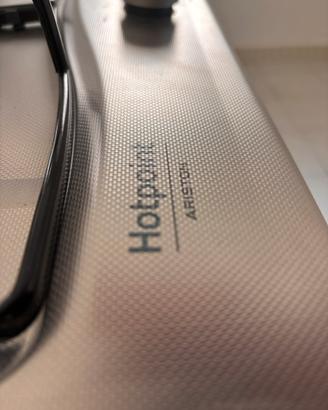 Piano cottura 5 fuochi Hotpoint Ariston nuovo