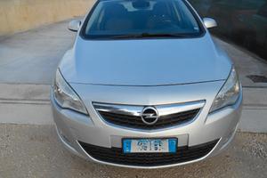 Opel Astra 1.7 CDTI 110CV 5 porte Cosmo