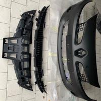 Paraurti anteriore  clio rs 3 197