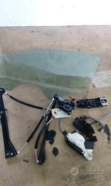 VETRO SCENDENTE ANTERIORE SINISTRO VOLKSWAGEN Polo