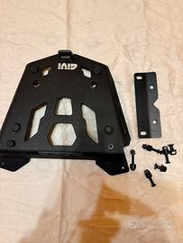 Piastra portapacchi posteriore GIVI per BMW