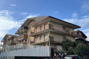 Appartamento con garage a Piedimonte Etneo