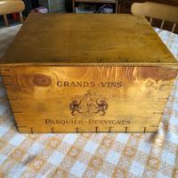 Cassetta vino in legno vintage