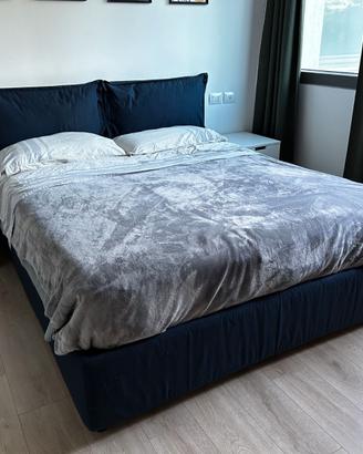 Letto matrimoniale contenitore + materasso