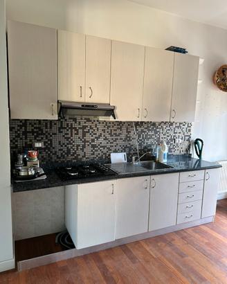 Cucina e armadio