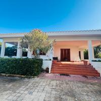 Villetta a Marausa Lido