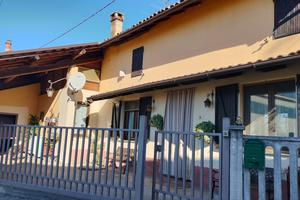 Privato vende casa indipendente