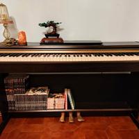 Pianoforte digitale Yamaha Clavinova Elettrico