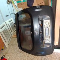 portellone posteriore dacia duster 4x4 2016