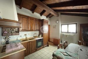 CASA SEMINDIPENDENTE A OSSIMO