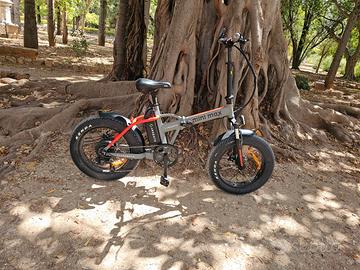bicicletta elettrica mini max RED