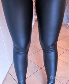leggings di "pelle"