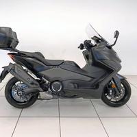 YAMAHA T-Max 560