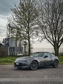 Mazda MX5 RF - 1.5 SKYACTIV RF EXCEED CABRIO N